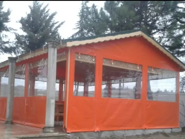 Bahçe köşkü için turuncu şeffaf branda